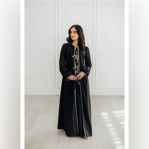 ELAA LARA ABAYA  NEW WITH TAG